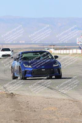 media/Oct-04-2025-OnGrid (Sat) [[44bd565ffa]]/Blue Group/Sunrise/